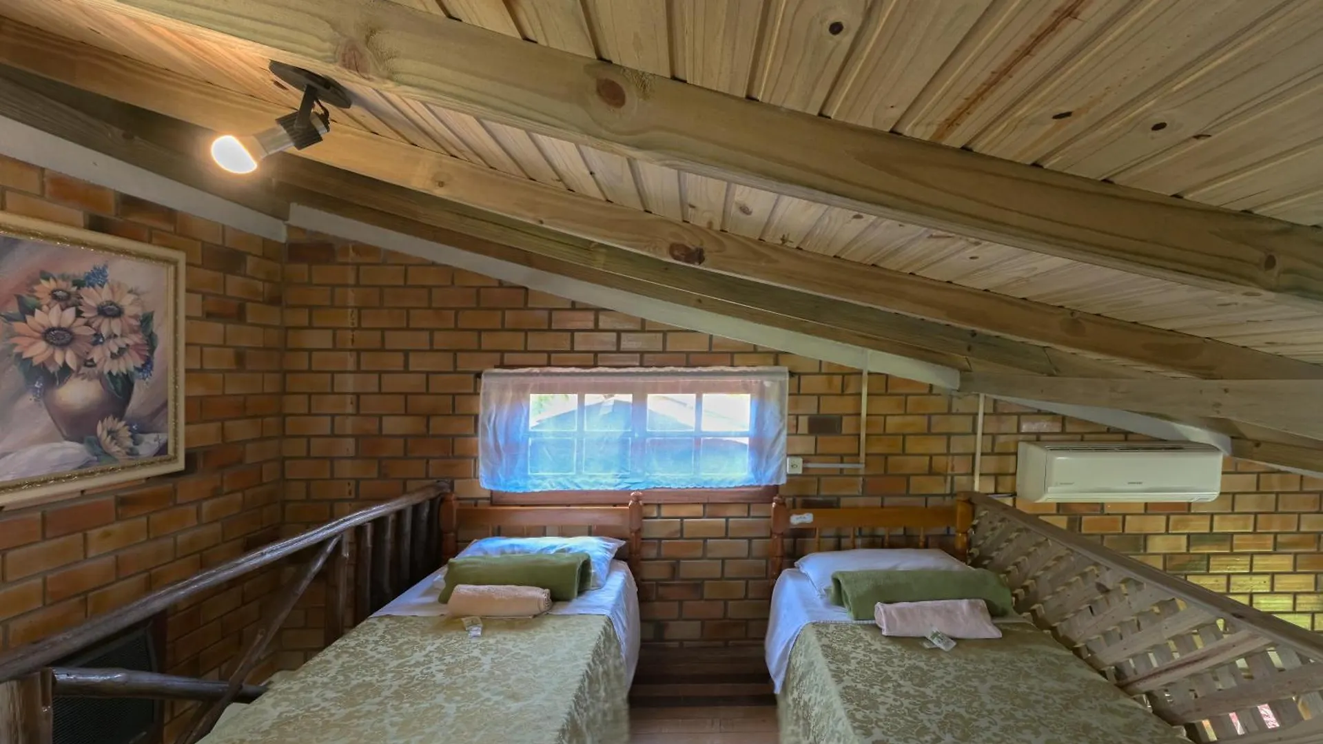 Hotel Praia Do Rosa