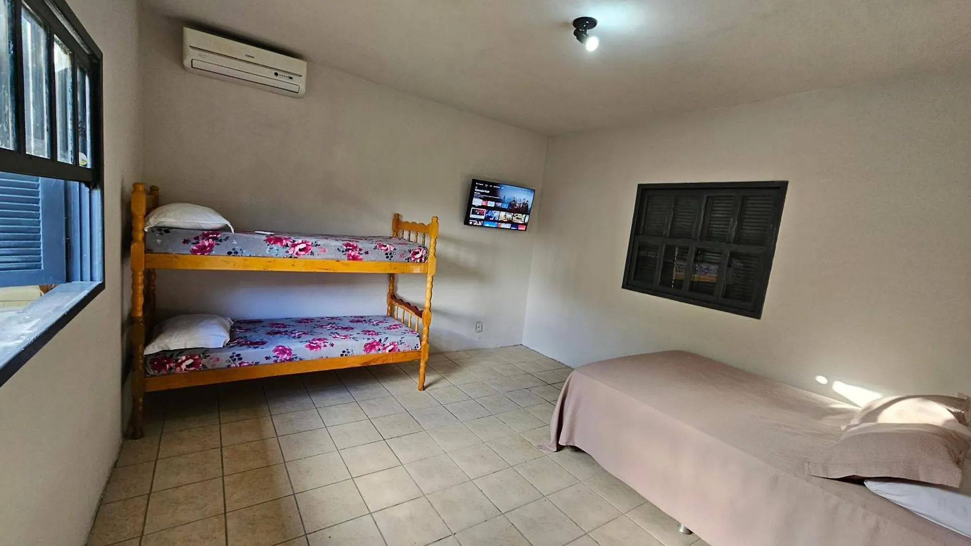 Hotel Praia Do Rosa